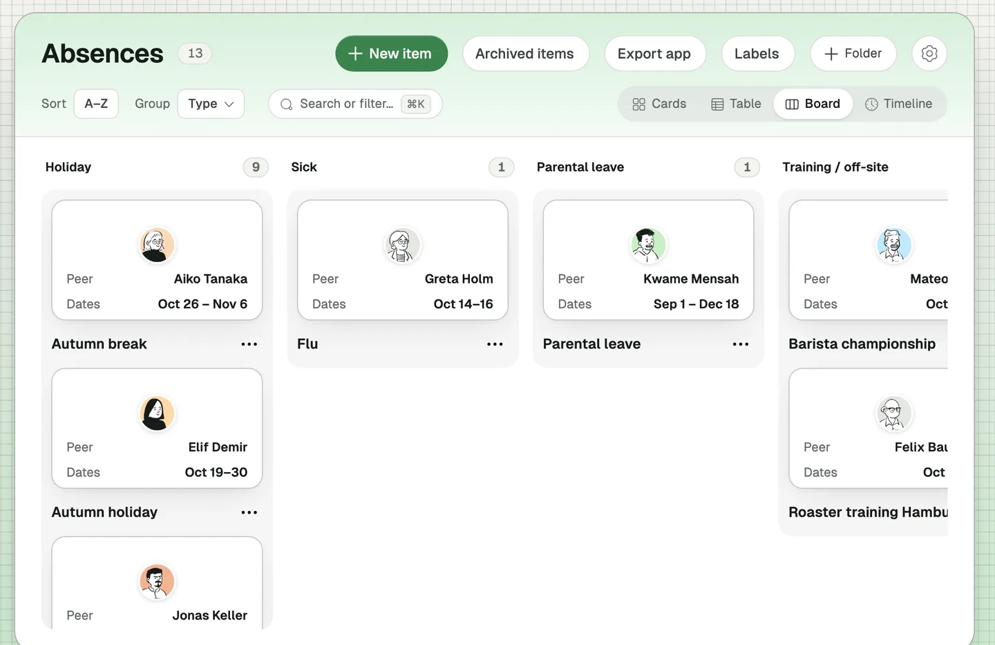 De app Absences op een bord, gegroepeerd per soort: Holiday, Sick, Parental leave, Training. Elke kaart toont het gezicht, de naam en de datums van de persoon.